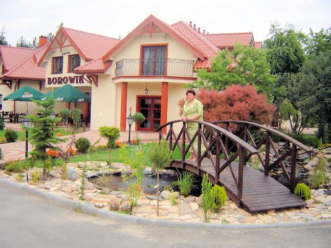 Zajazd Borowik Ostroleka  Εξωτερικό φωτογραφία